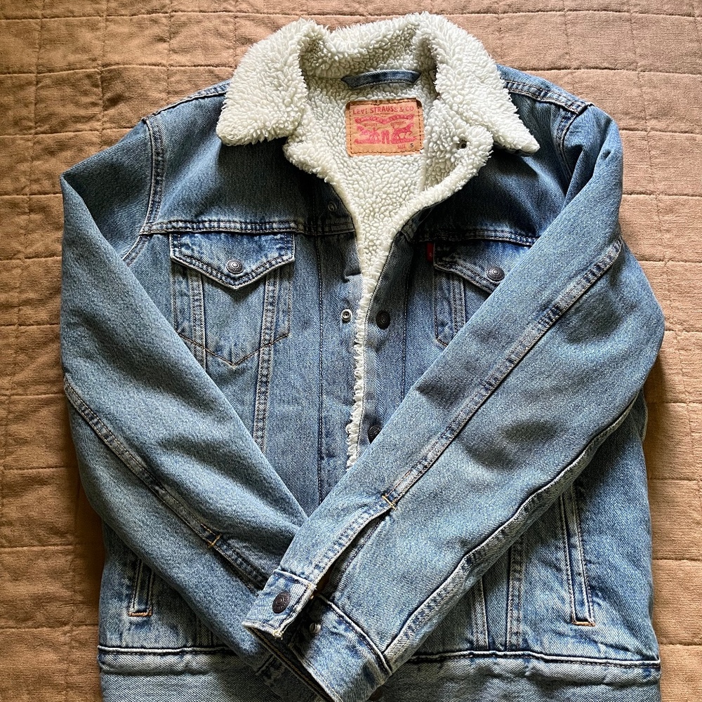 Men’s Levi Strauss & Co Sherpa Trucker Denim Jacket